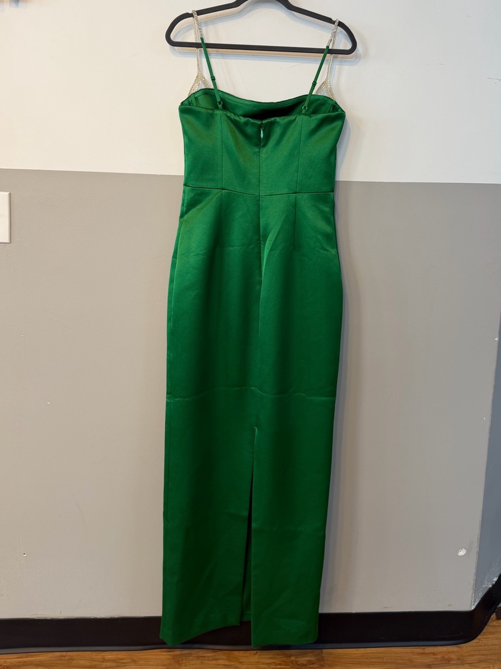 Rachel Gilbert Leora Gown NWOT Emerald Green Satin Wedding Formal Size 8 AU 3 - Picture 14 of 15